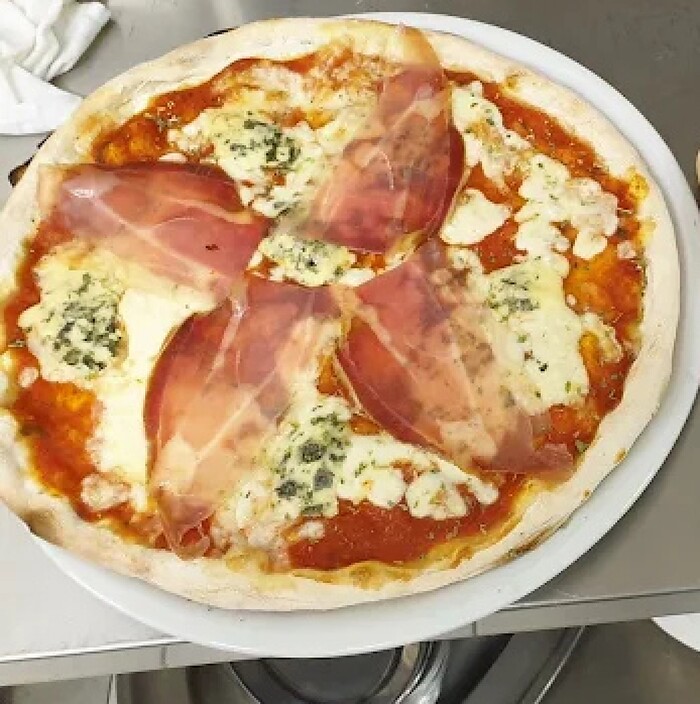 Casanova Ristorante-Pizzeria in Freiburg, Foto 3