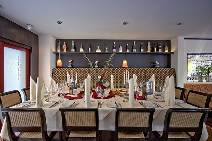 DIE INSEL - IHR RESTAURANT & CAFÉ in Bonn, Foto 4