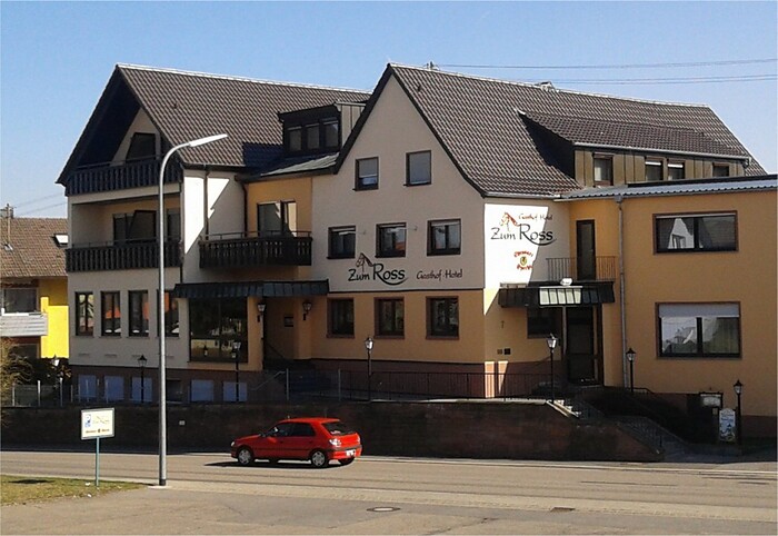 Gasthof Hotel Zum Ross in Wertheim