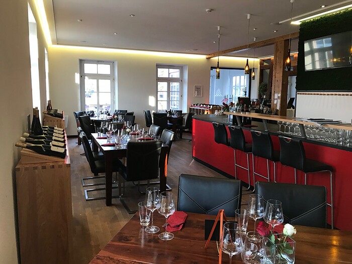 Domänenweingut Schloss Schönborn Vinothek & Weinbistro in Hattenheim, Foto 5