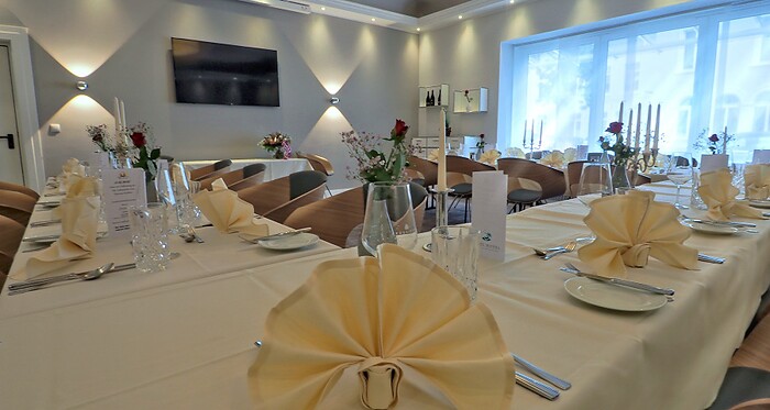 Speisekarte DIE INSEL - IHR RESTAURANT & CAFÉ in Bonn