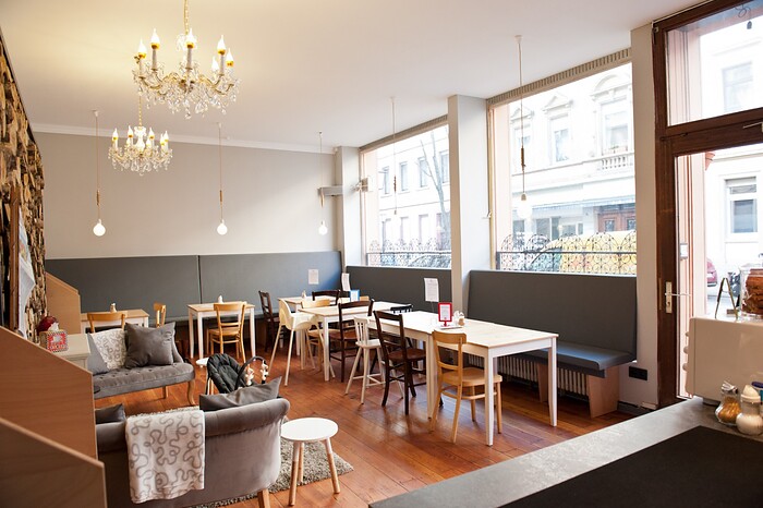 glücklich Café und Bar in Heidelberg, Foto 4