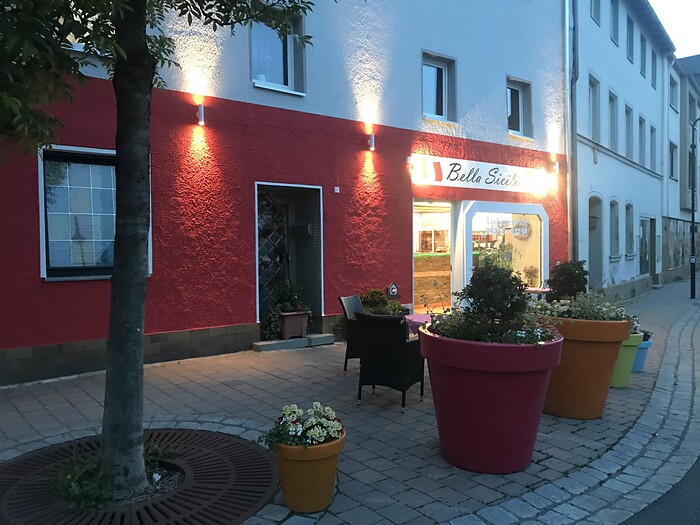 Bella Sicilia  Pizza Lieferservice  in Helmbrechts, Foto 3