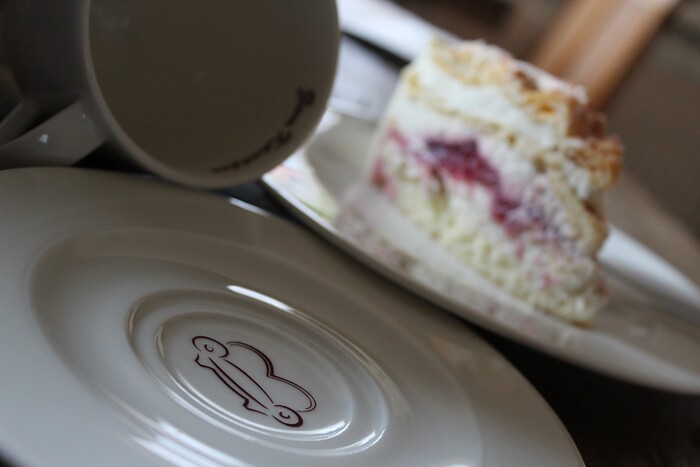 Bstro-Cafe Zum Kanapee in Willingen (Upland), Foto 6