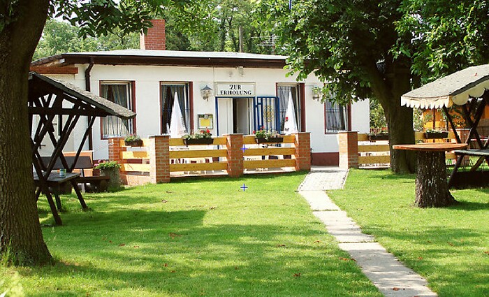 Yves kleine Kneipe in Luckenwalde , Foto 1