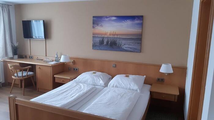 Landhotel & Restaurant Wiesenhof in Heroldstatt, Foto 6