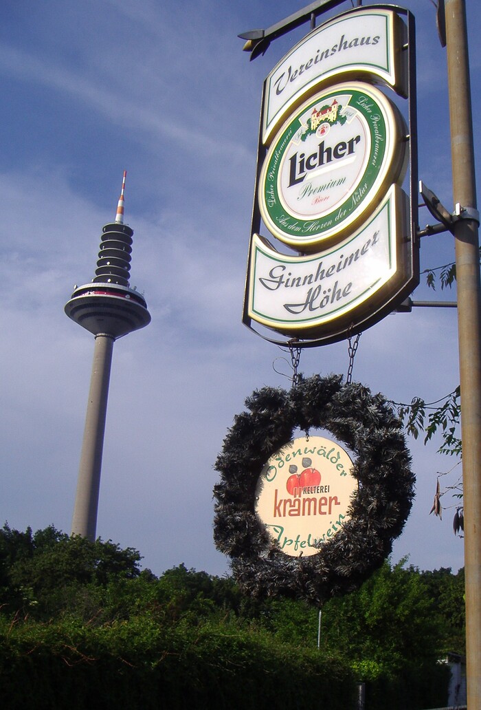 Restaurant 'Vereinshaus Ginnheimer Höhe' in Frankfurt am Main, Foto 4