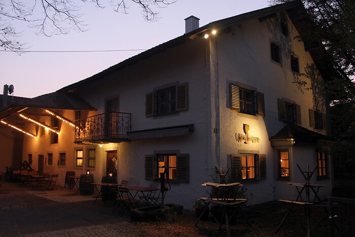 Restaurant Der Weinbeisser in Anzing