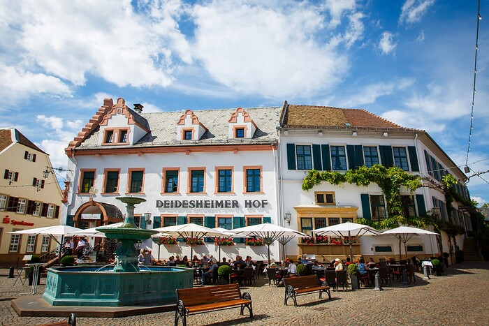 St. Urban im Deidesheimer Hof in Deidesheim, Foto 4