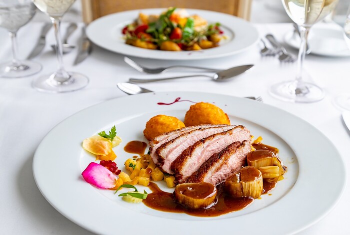 Speisekarte Hotel Schloss Rheinfels - Restaurant Auf Scharffeneck in Sankt Goar