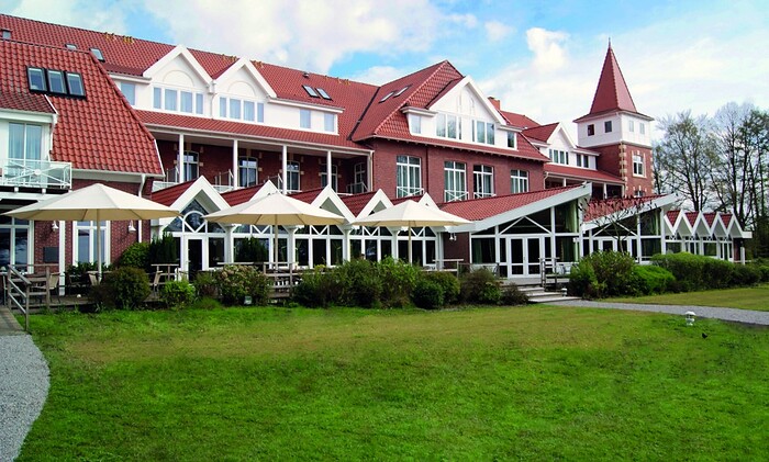 Restaurant Ammerland im Hotel Seeschlösschen Dreibergen in Bad Zwischenahn, Foto 1