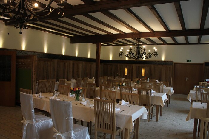Hotel zur Post - Restaurant in Obernzell, Foto 5