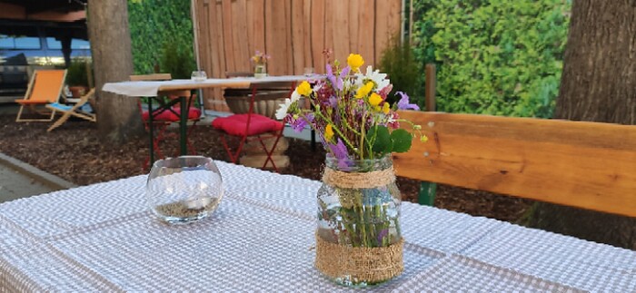 Kulturforum Logenhaus - Biergarten im Logenhof in Erlangen, Foto 5