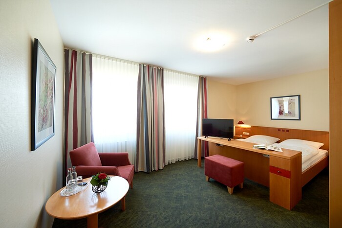 Hotel Eisbach in Ransbach-Baumbach, Foto 1