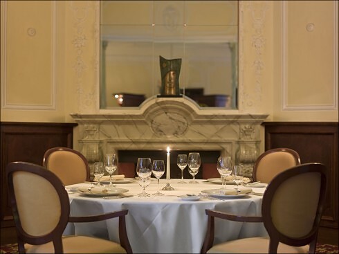 Restaurant Frédéric in der ehemaligen Schlosskapelle in Göhren-Lebbin