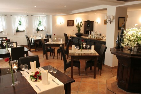 Hotel & Restaurant Historischer Ratskeller Kommern in Mechernich, Foto 5