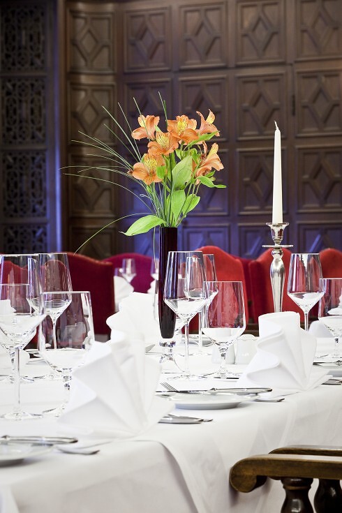 Schlossrestaurant im relexa Schlosshotel Cecilienhof in Potsdam, Foto 11