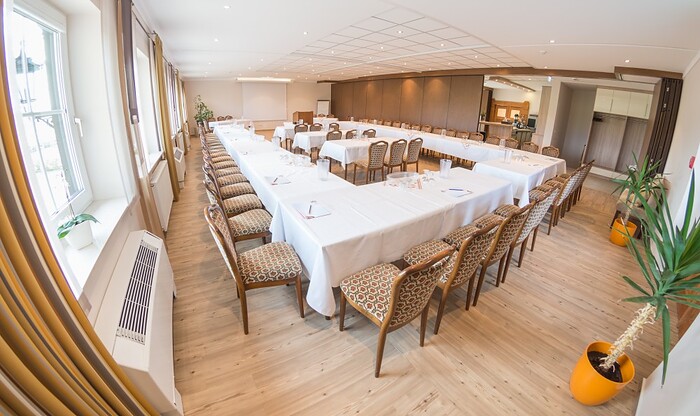 Hotel&Restaurant Seeschlösschen in Lembruch, Foto 3
