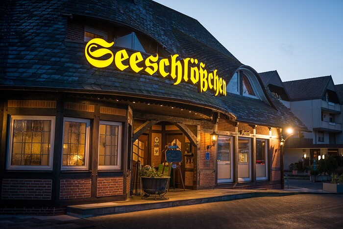 Hotel&Restaurant Seeschlösschen in Lembruch, Foto 2