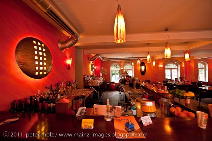 Wunderbar Weite Welt , Cafe Bar Restaurant Club in Eppstein, Foto 22