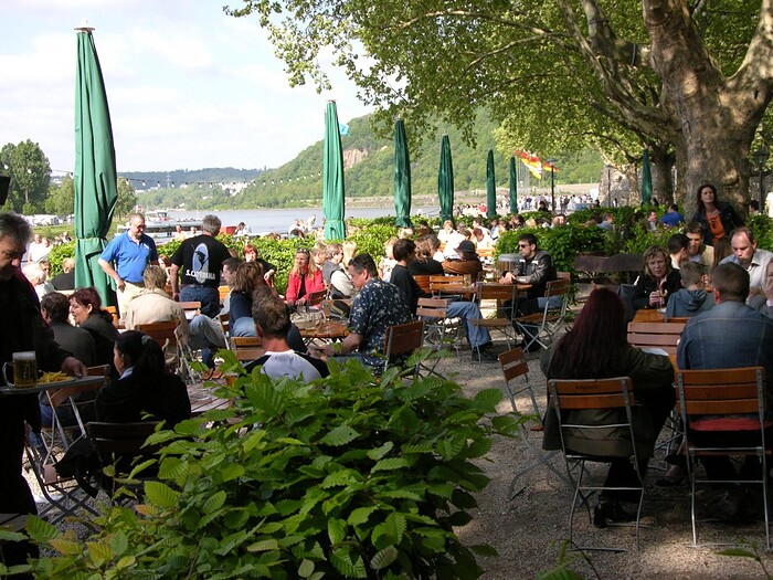 Restaurant Königsbacher Biergarten am Deutschen Eck in Koblenz