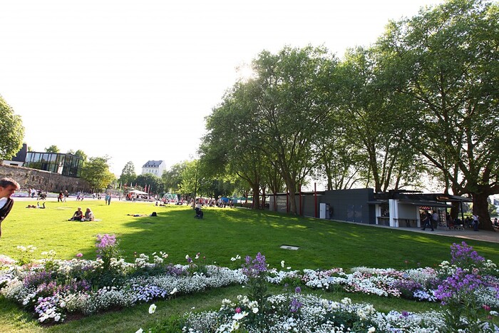 Königsbacher Biergarten am Deutschen Eck in Koblenz, Foto 11