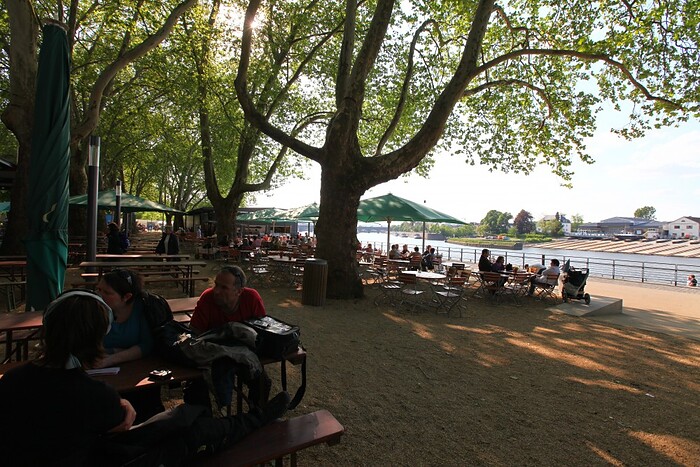 Königsbacher Biergarten am Deutschen Eck in Koblenz, Foto 10