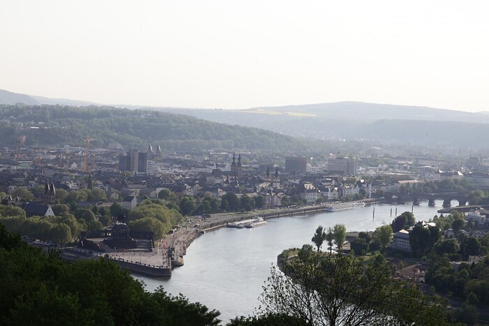 Königsbacher Biergarten am Deutschen Eck in Koblenz, Foto 2