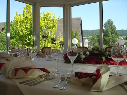 Hotel Restaurant ASLAN Kurpark Villa in Olsberg in Olsberg