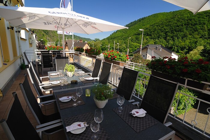 Hotel-Gasthaus und Restaurant Zur Post in Klotten, Foto 1