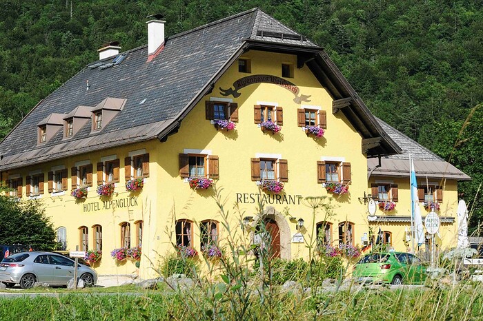 Hotel & Restaurant Alpenglück in Schneizlreuth