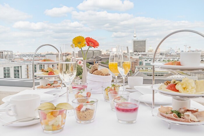 Käfer DACHGARTEN-RESTAURANT im Deutschen Bundestag in Berlin, Foto 2