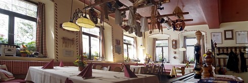 Gasthof Rödertor mit Rothenburger Kartoffelstube in Rothenburg ob der Tauber, Foto 1