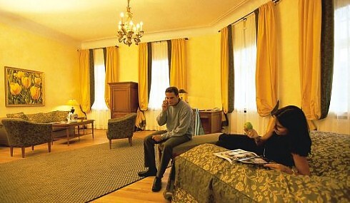 Hotel Restaurant Deidesheimer Hof  in Deidesheim, Foto 13