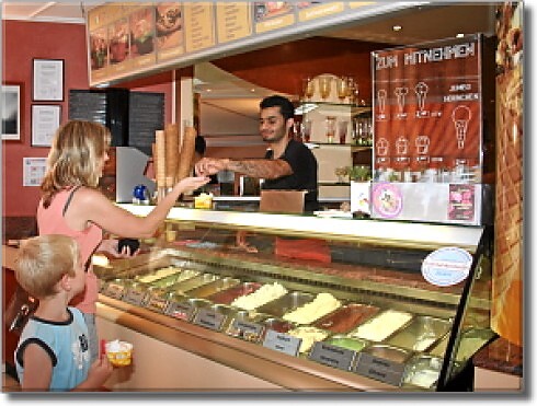 Eiscafé Café Dolomiti in Rheinfelden, Foto 10