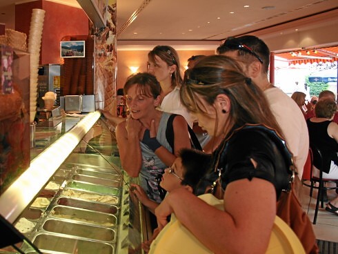 Eiscafé Café Dolomiti in Rheinfelden, Foto 3