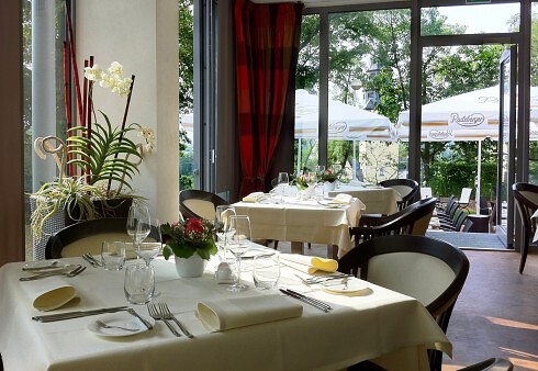 Restaurant Ambiente Italiano in der Alten Oberförsterei in Kelsterbach