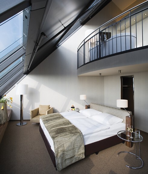 Mövenpick Hotel Hamburg in Hamburg, Foto 4