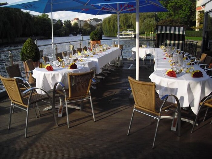  Café- und Restaurantschiff “Spree-Blick” in Berlin, Foto 2