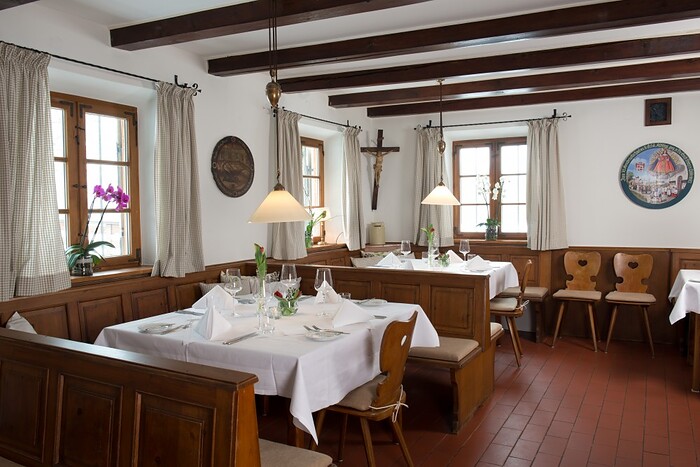 Schlosswirtschaft Maxlrain in Tuntenhausen, Foto 1