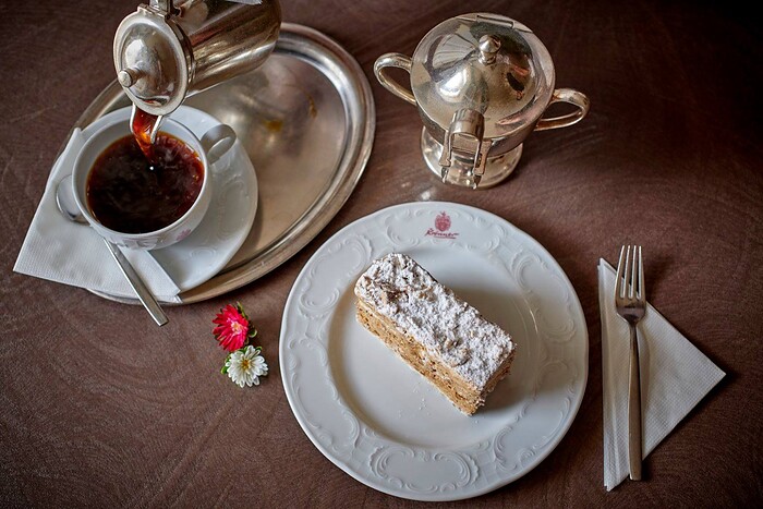 Café - Konditorei - Krönner in Straubing, Foto 3