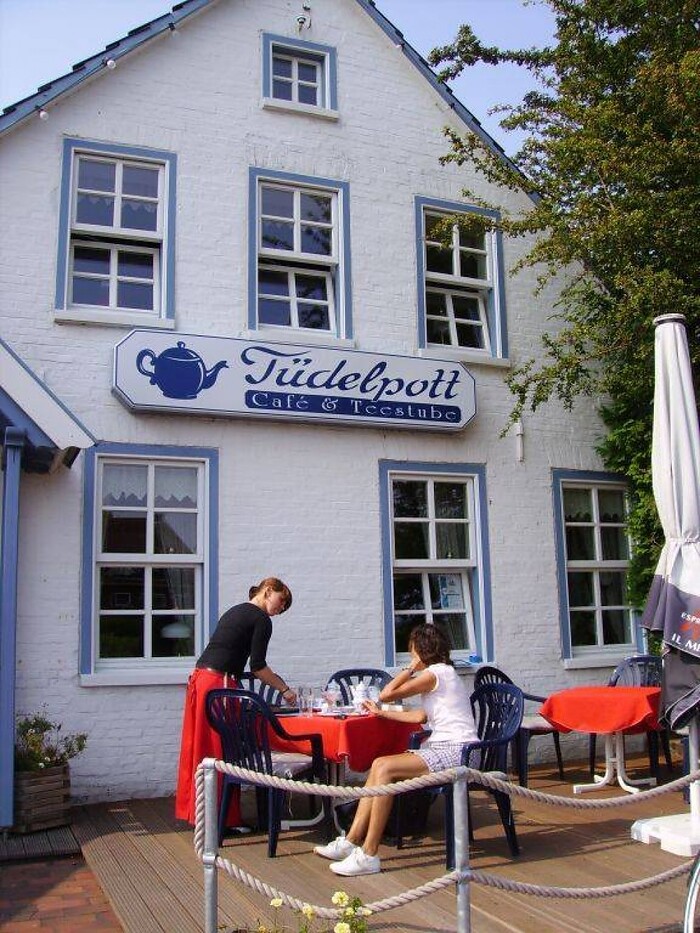 Teestube Tüdelpott in Wittmund, Foto 3