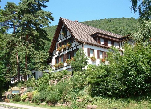 Hotel-Restaurant Das Waldhaus in Maikammer