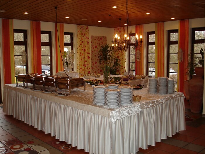 Sonnenhof Hotel-Restaurant in Weyerbusch, Foto 11