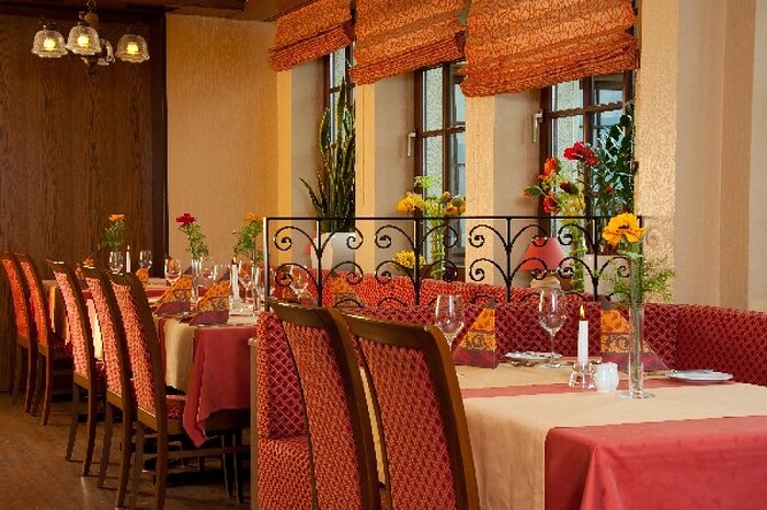 Sonnenhof Hotel-Restaurant in Weyerbusch, Foto 4