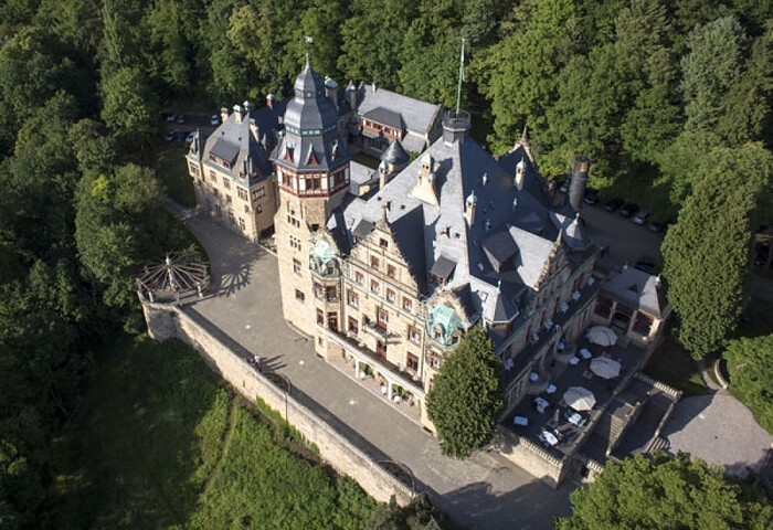 Schloss Hotel Wolfsbrunnen in Meinhard