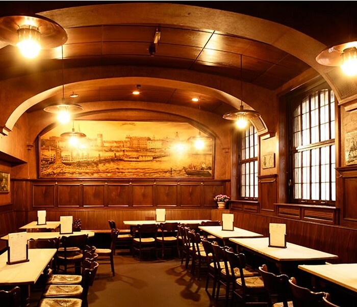 Uerige Obergärige Hausbrauerei in Düsseldorf, Foto 2