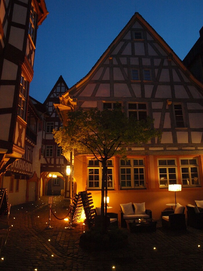Restaurant Urgestein im Steinhäuser Hof in Neustadt an der Weinstraße