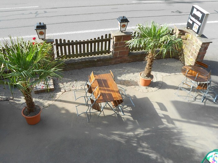 Schloss Cafe Zur Wolfsschlucht  in Zwingenberg, Foto 5