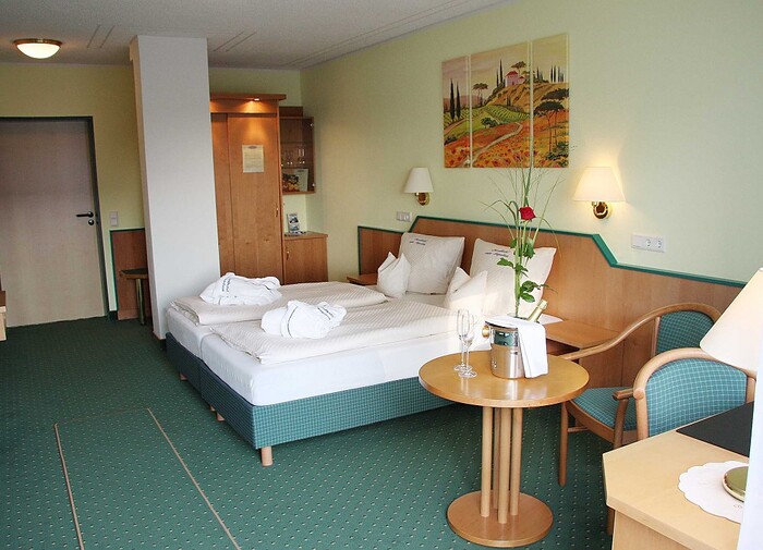 Landhotel Restaurant Napoleon in Wipperfürth, Foto 4